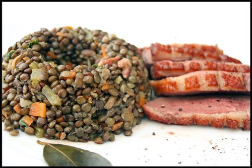 magret de canard et lentilles du puy aux chanterelles