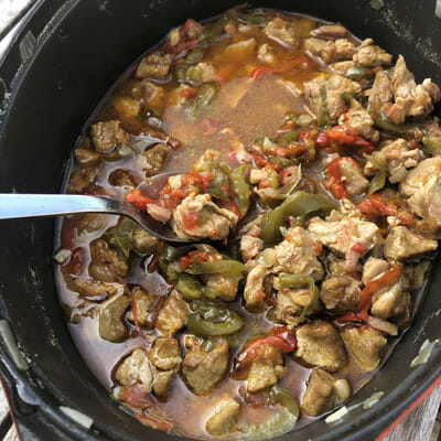 Ragoût de veau aux poivrons au piment d’Espelette (Axoa)