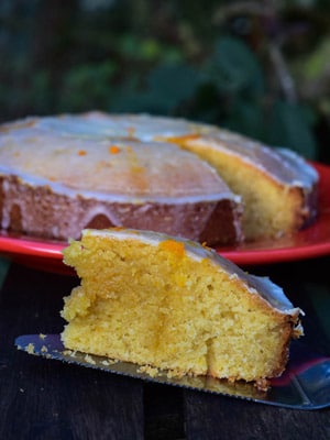 St Clement's cake